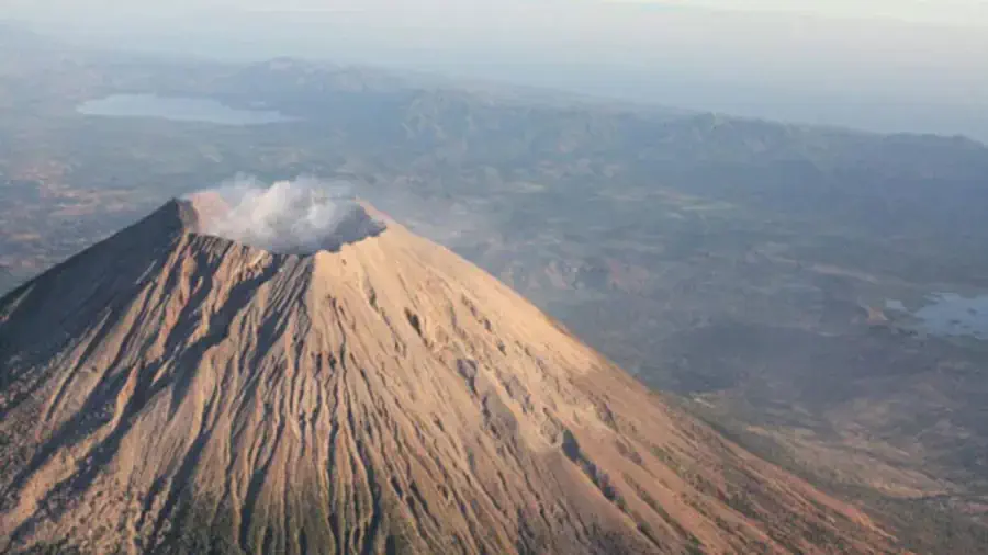 Paisajes volcánicos en El Salvador