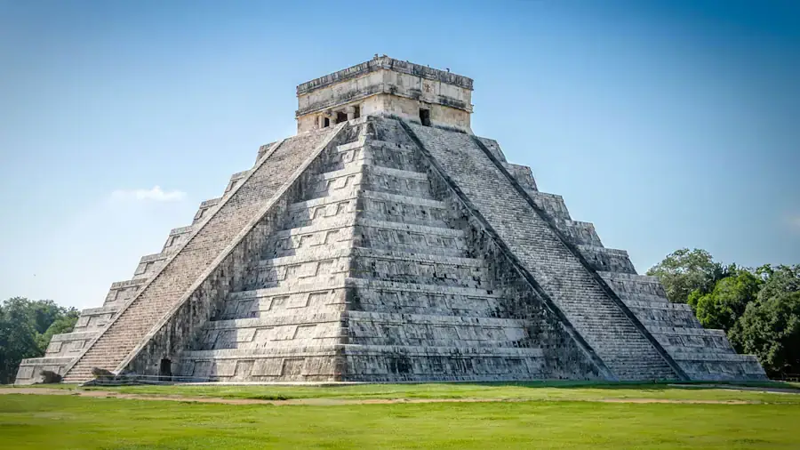 Pirámide de Chichén Itzá en México, uno de los destinos turísticos más visitados del mundo